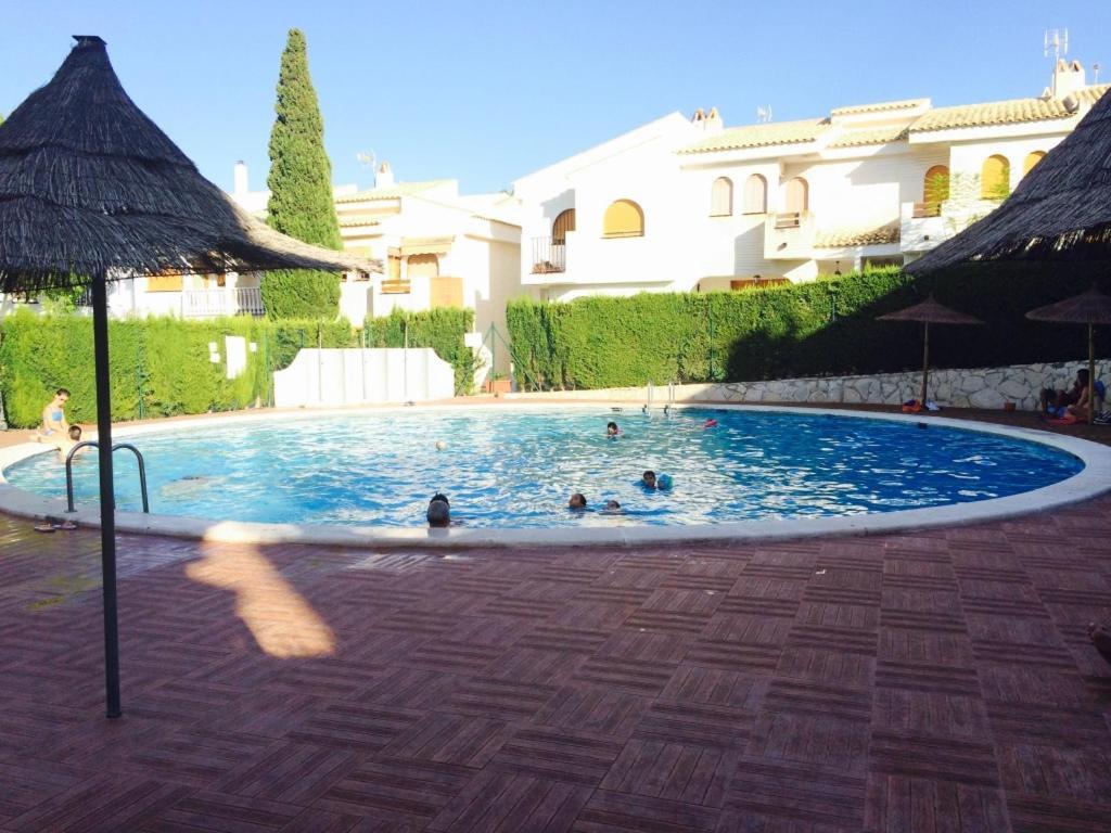Bonita Casa En Urbanizacion Privada Muy Cerca Del Mar Y De Alicante Gran Alacant Exterior foto